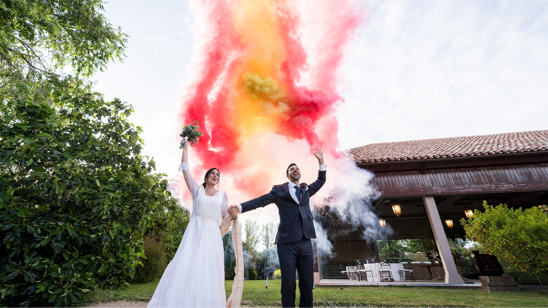 Humo Aéreo de Colores para Bodas | Efectos Especiales Elegantes